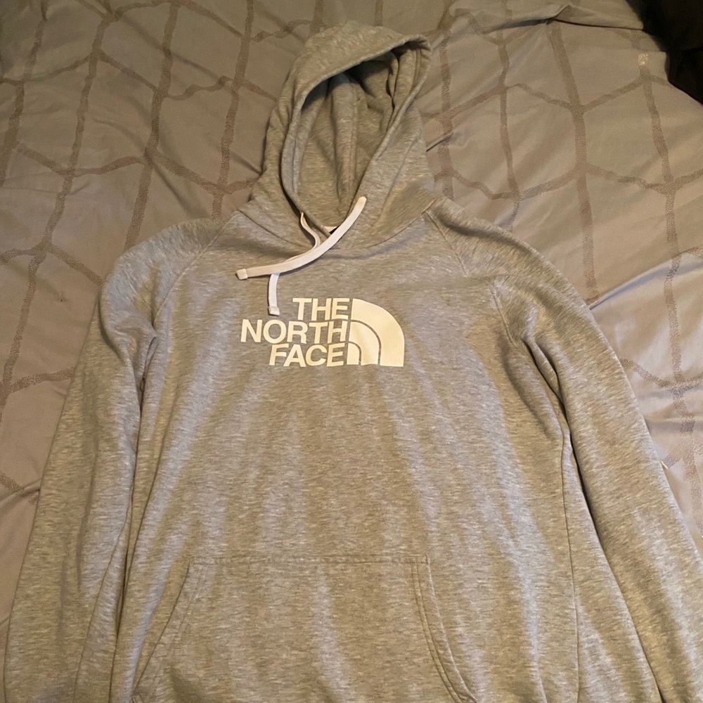 Women’s XL North Face Hoodie
